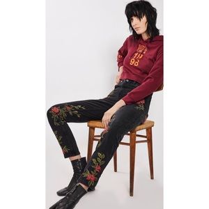 NWT Embroidered Topshop Jeans